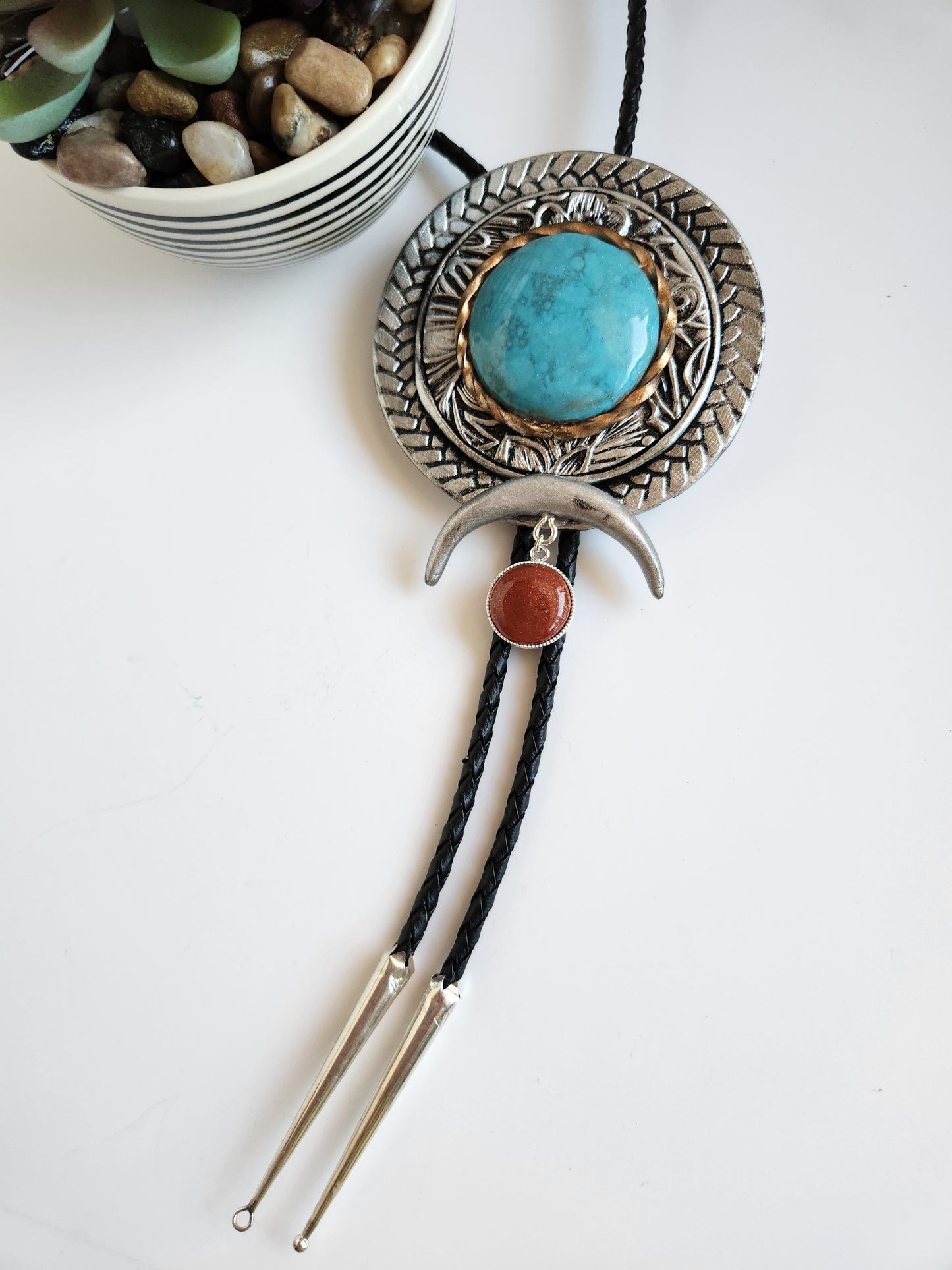 Turquoise and Coral Bolo